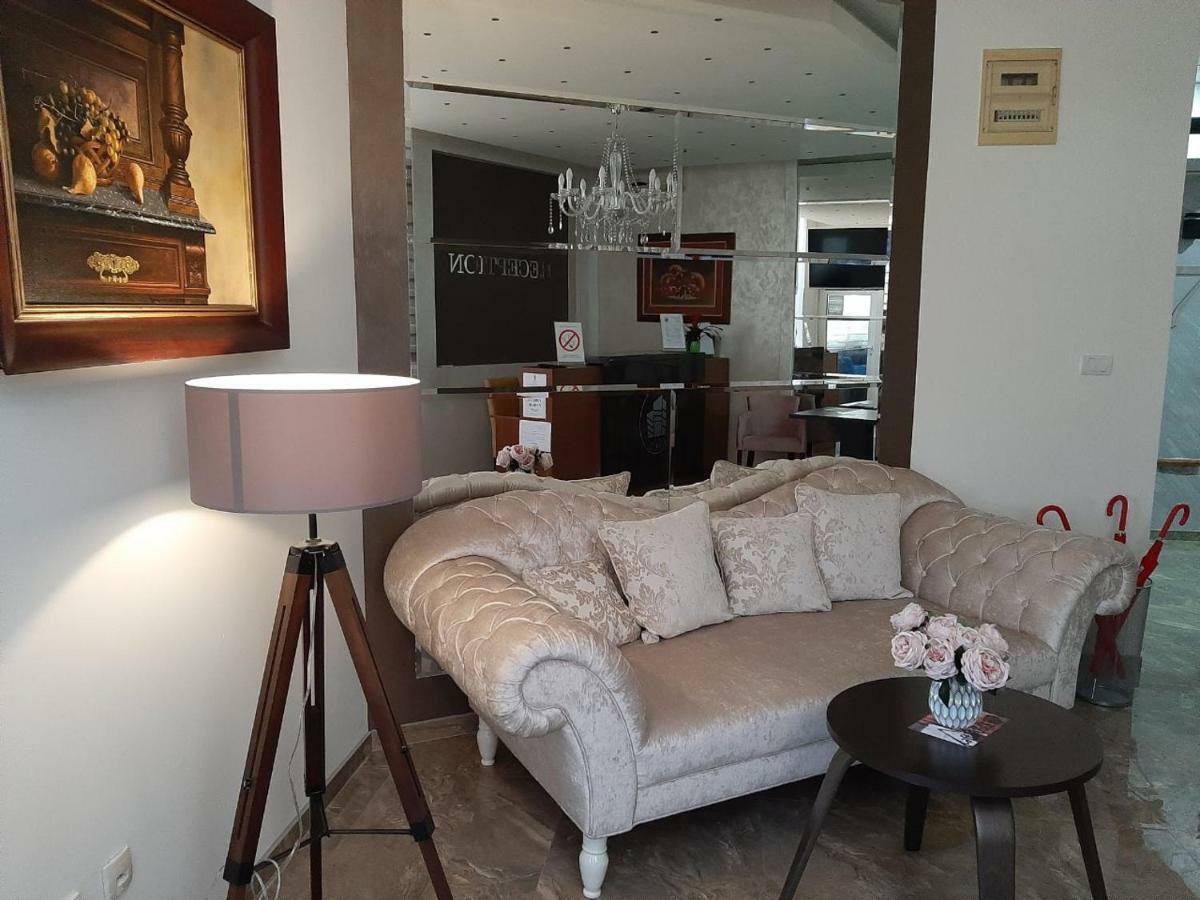 Hotel Usce ชาบาซ ภายนอก รูปภาพ