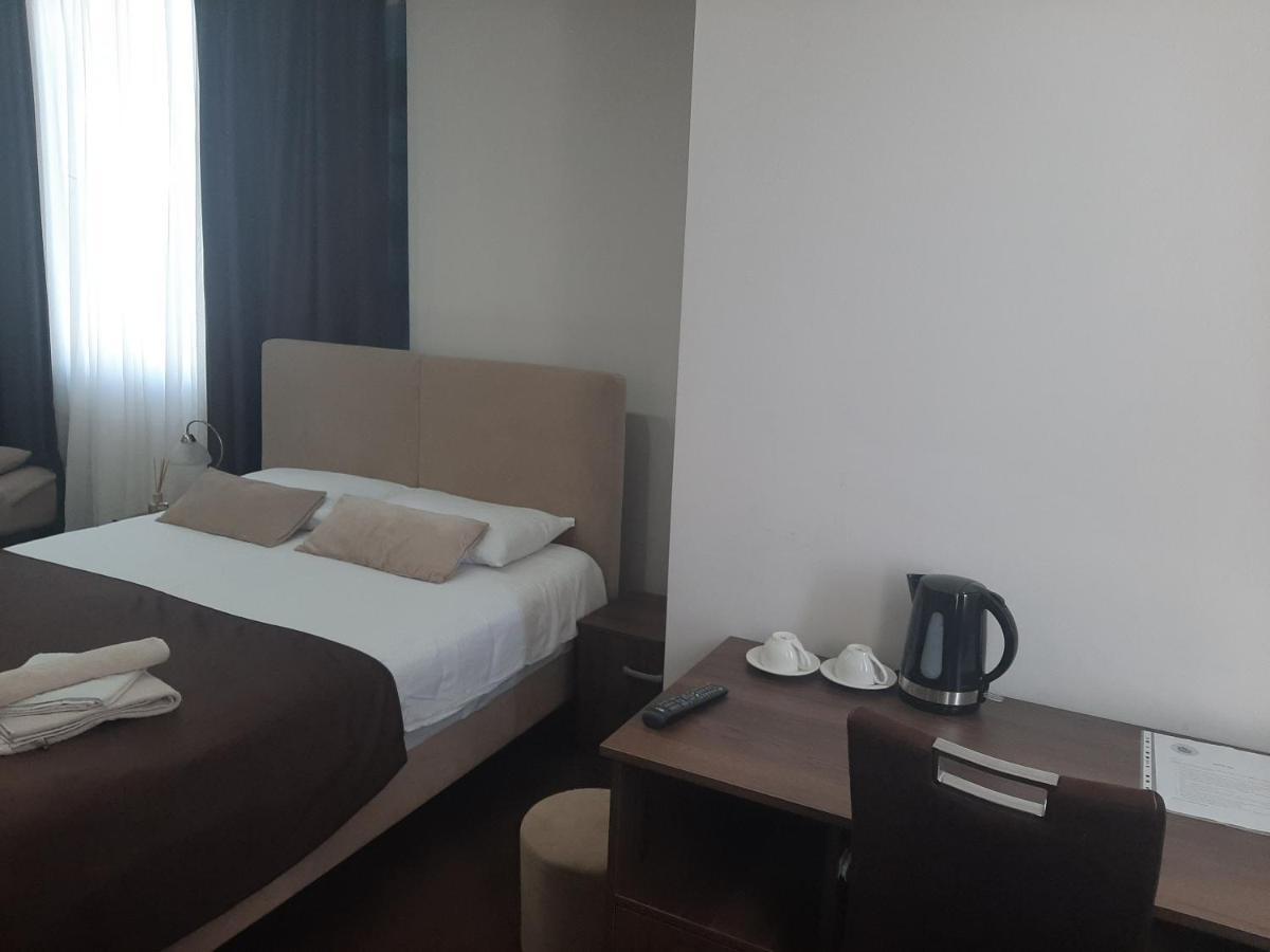 Hotel Usce ชาบาซ ภายนอก รูปภาพ