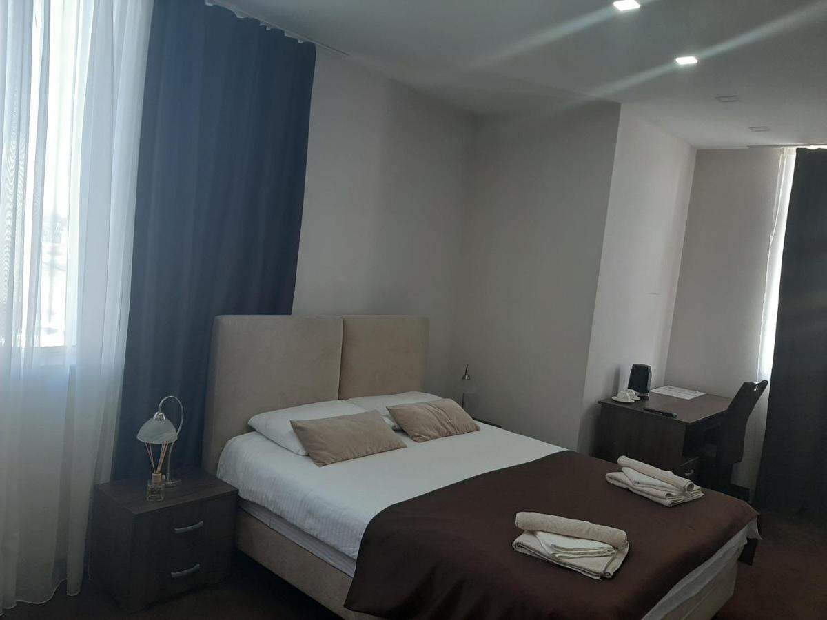 Hotel Usce ชาบาซ ภายนอก รูปภาพ
